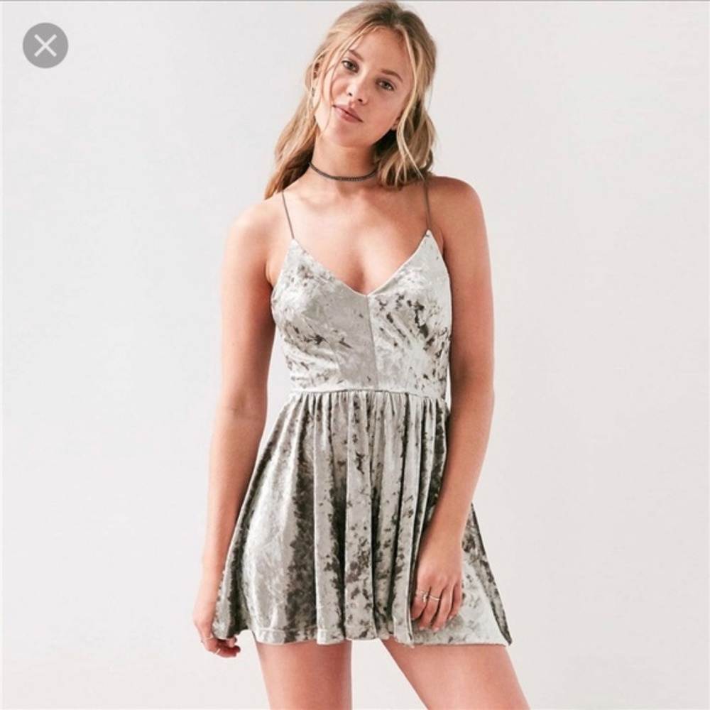 Silence And Noise Small Velvet Romper, Size Small - image 1